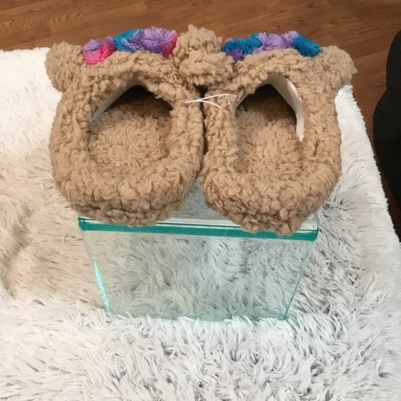 So Llama slippers size medium 7/8  NWT - Picture 8 of 11